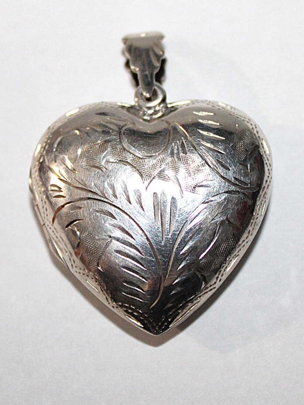 Vintage Sterling Silver Large Puffed Heart Laser Cut Locket Pendant 10 Grams